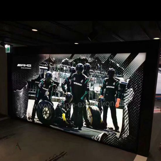 Visualizzazione personalizzata Free Standing Light Box Car retroilluminato a LED Stand Fiere fondale